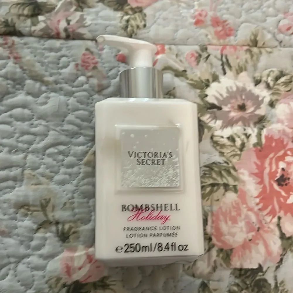 Victoria’s Secret bombshell